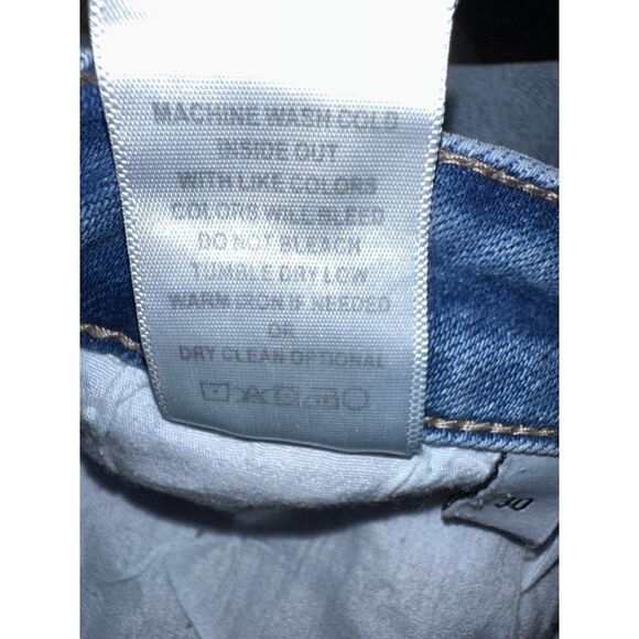 Vervet Straight Leg High Rise Distressed Jeans  Size 30 - Picture 14 of 16